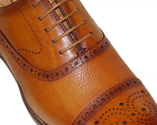Load image into Gallery viewer, Carrucci Lace-Up Cup-Toe Shoes # KL90306E