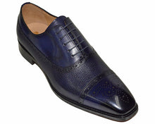 Load image into Gallery viewer, Carrucci Lace-Up Cup-Toe Shoes # KL90306E