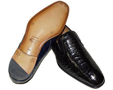 Load image into Gallery viewer, Mezlan Platinum 'Lisbon' - Alligator World