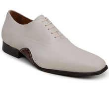 Load image into Gallery viewer, Studio Belvedere 'Bianca' Catalog
