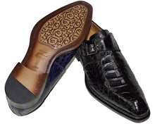 Load image into Gallery viewer, Mezlan Crocodile Shoes # 50149
