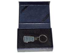 Load image into Gallery viewer, Alligator Key Chain - Alligator World (by Michele Olivieri)
